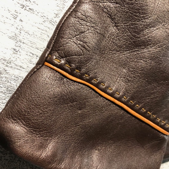 Women's Isotoner Leather Gloves Aris Mocha Brown Cognac trim Supple soft - Picture 2 of 5
